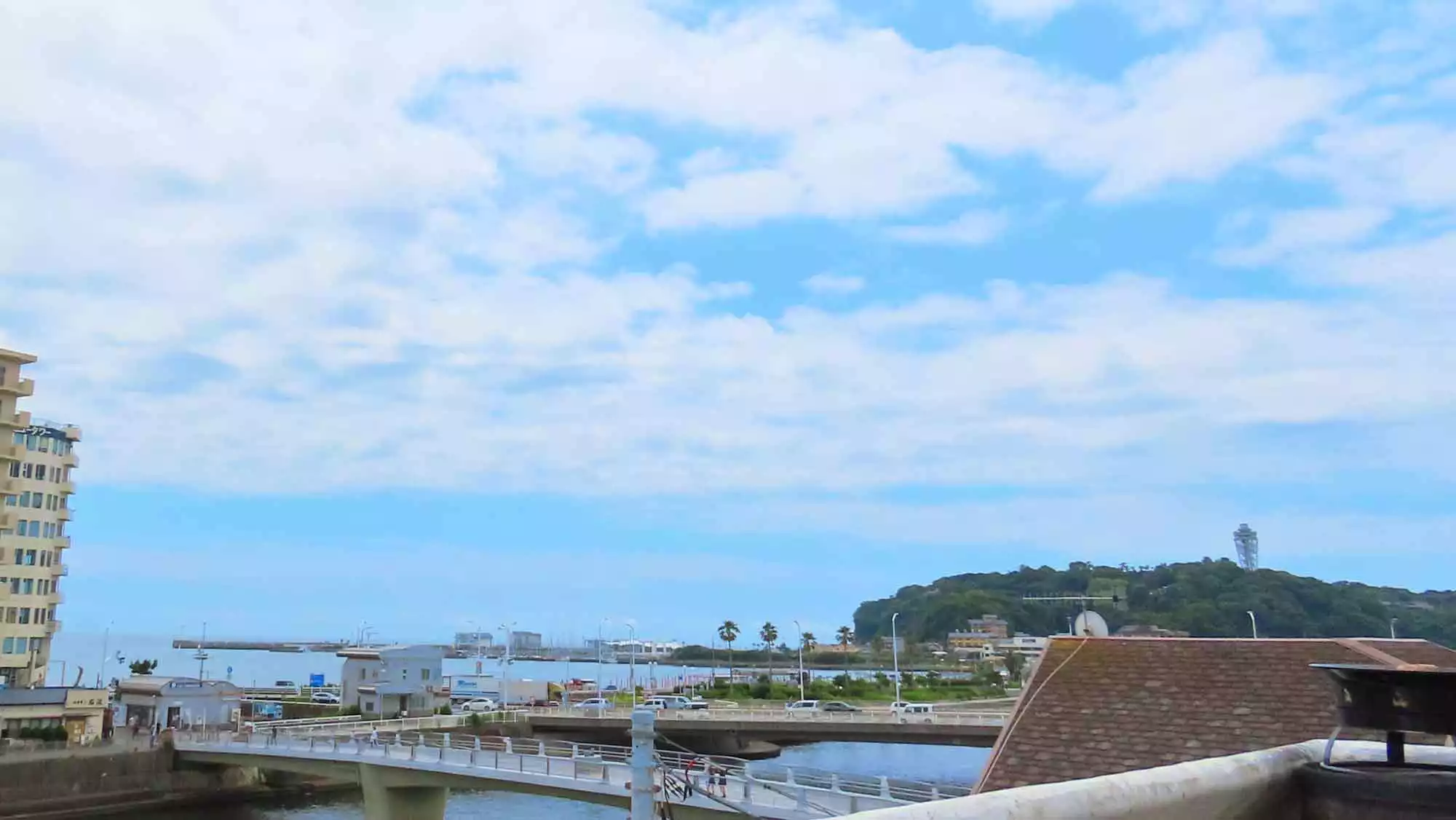 江ノ島と湘南の海を一望する絶景屋上BBQ